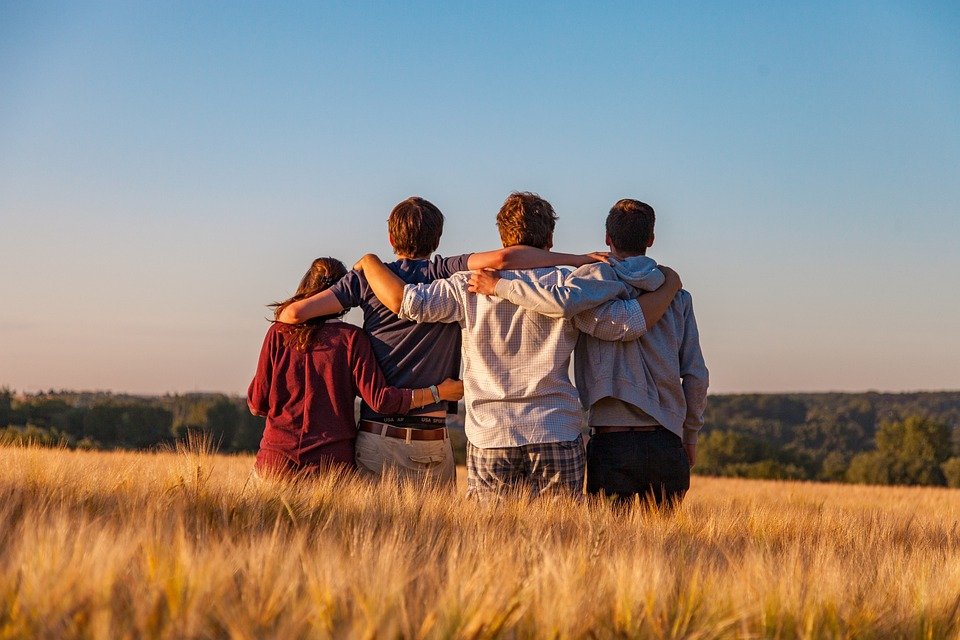 healthy friendships